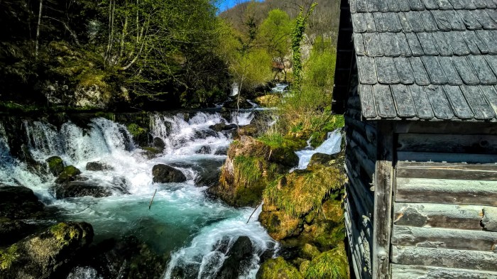 Nikola Savanovic_Card No 25 - Waterfall, Krupa na Vrbasu